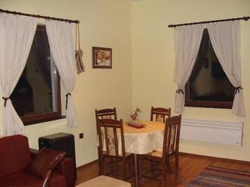 Фото номера Вилла с 1 спальней Виллы Madara OMAYA Guest House г. Мадара 10