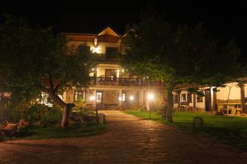 Фотографии Гостевой дом Villa Bulgara Eco г. Мадара (Болгария) №2 Фото Гостевой дом Villa Bulgara Eco г. Мадара 2